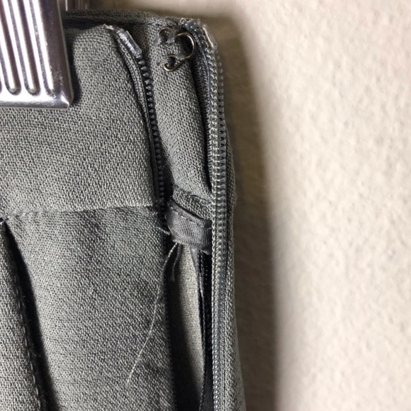 FOREVER 21 Shorts - Picture 3 of 6